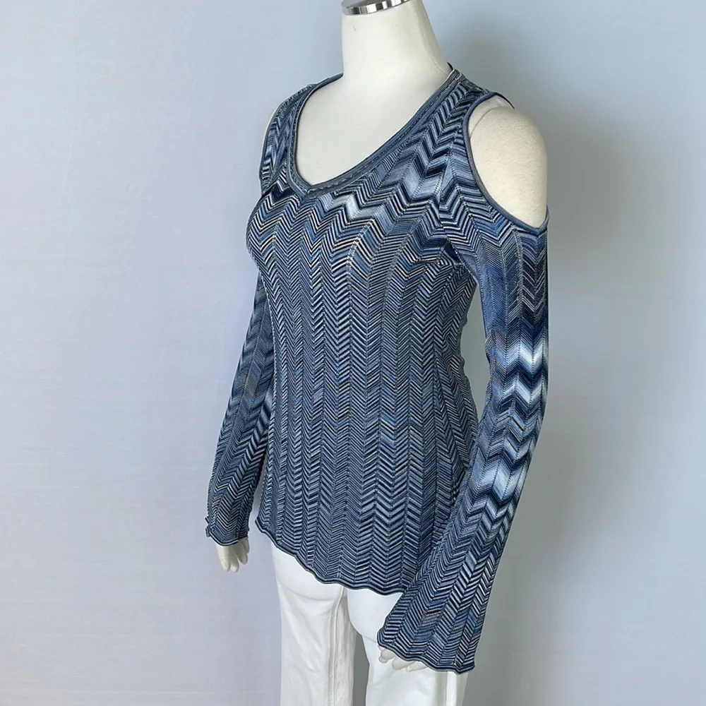 WHBM Blue Zigzag Open Shoulder Sweater X Small - Picture 5 of 10